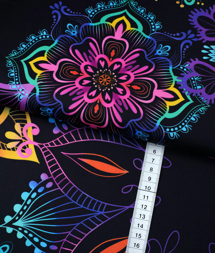 Performance - RAINBOW CIRCLES SCHWARZ