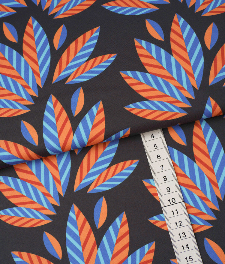 Performance - PALMS BLACK