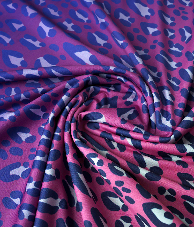 Performance - LEO SAFARI PINK