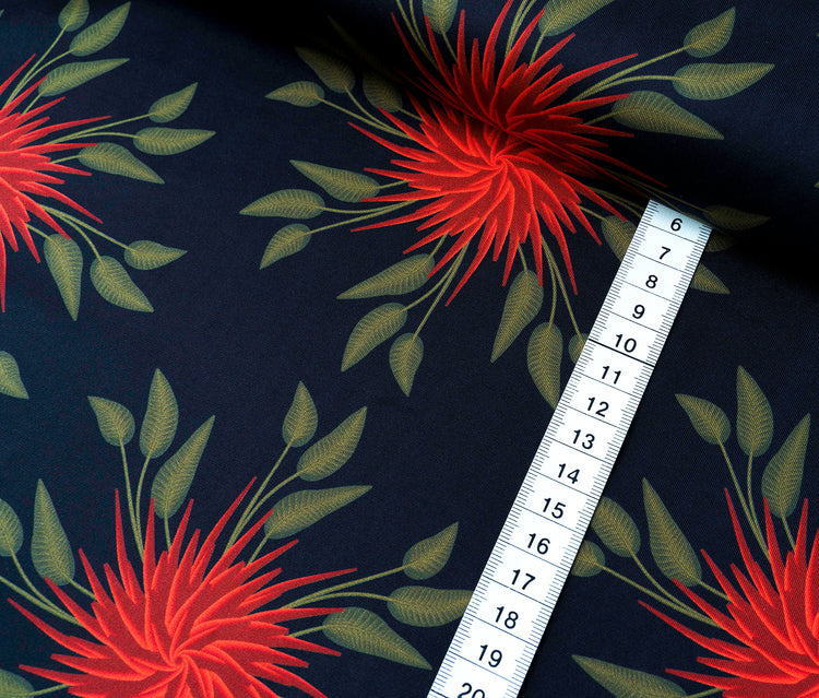 Performance - FLOWER CIRCLE SCHWARZ