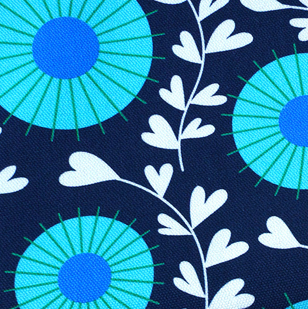 Queen of Hearts - COURT GARDEN - Sweat