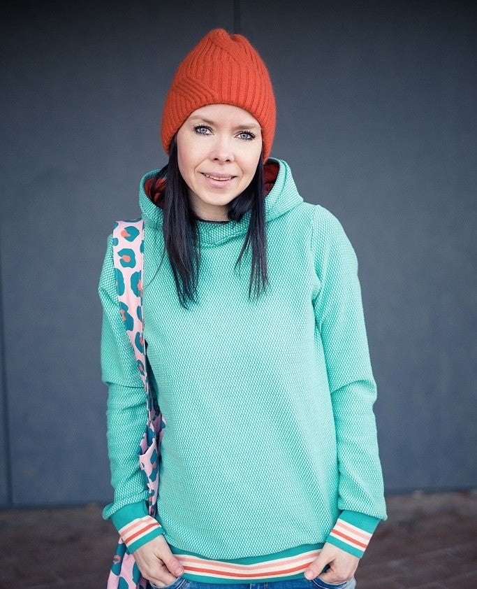 Wonderland - CHESS BOARD KNIT