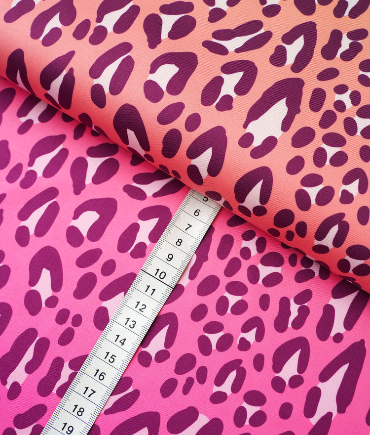 Performance - SAFARI PINK