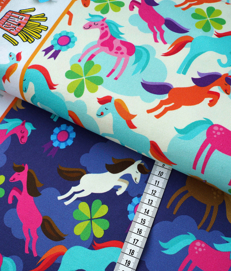 Classics No.1 - LIFE IS A PONY FARM - Sweat