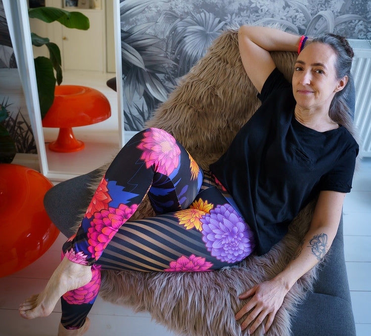 Performance - BIG DAHLIA