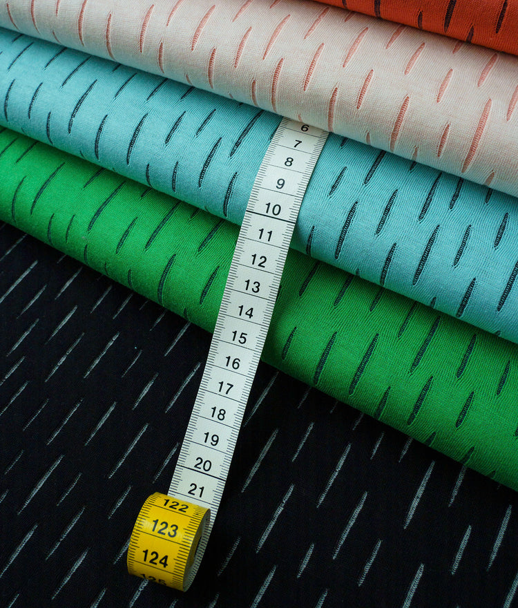 Pretty & Pure - DASHED