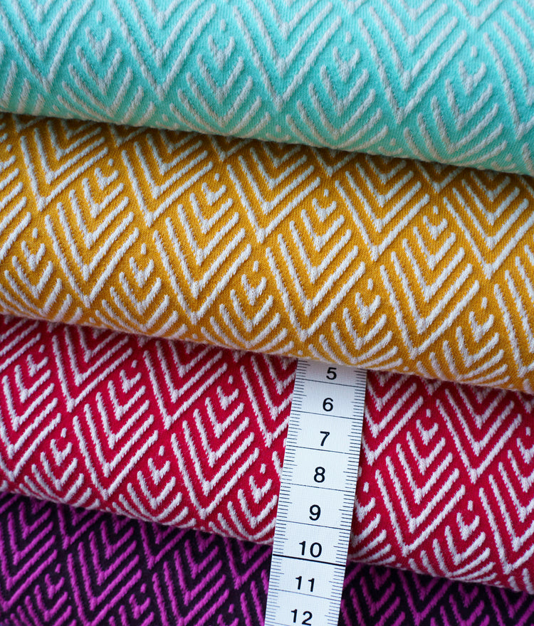 Travel The World - SHINGLE KNIT