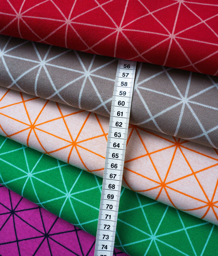 Wonderland - CROSS SQUARE